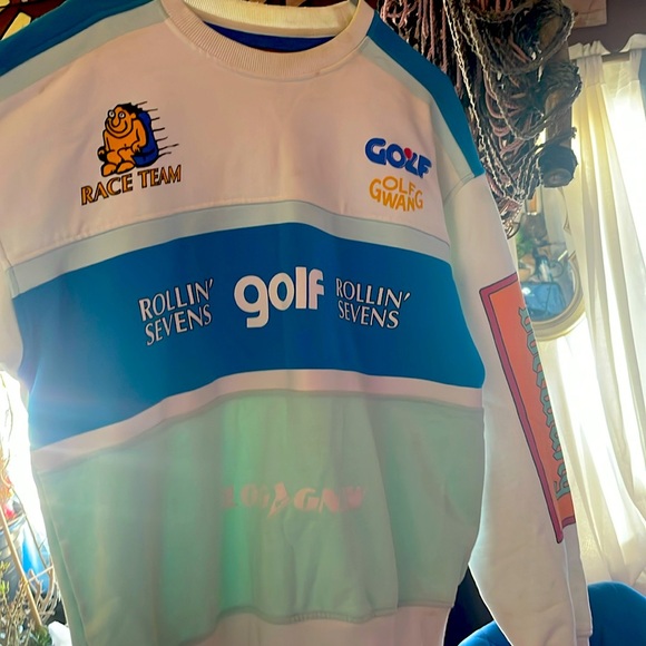 Golf sweater super cool